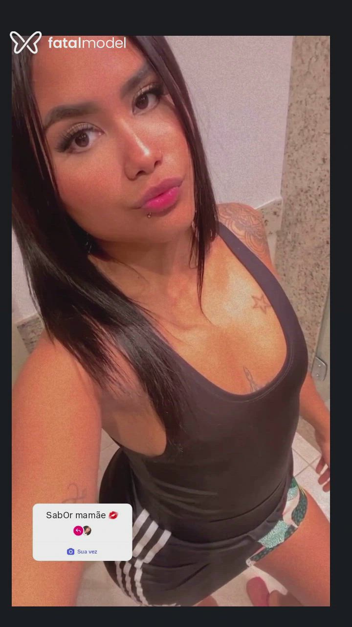 Acompanhante mulher morena (o) de olhos castanhos - Beatriz