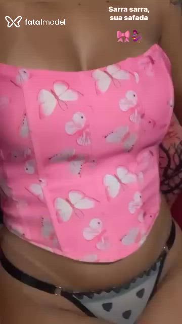 Acompanhante mulher com cabelo castanho de olhos mel - Letícia Gomes Acompanhante mulher com cabelo castanho de olhos mel - Letícia Gomes