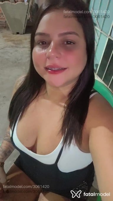 Acompanhante mulher com cabelo castanho de olhos castanhos em Ribeirão Cascalheira - Bruna