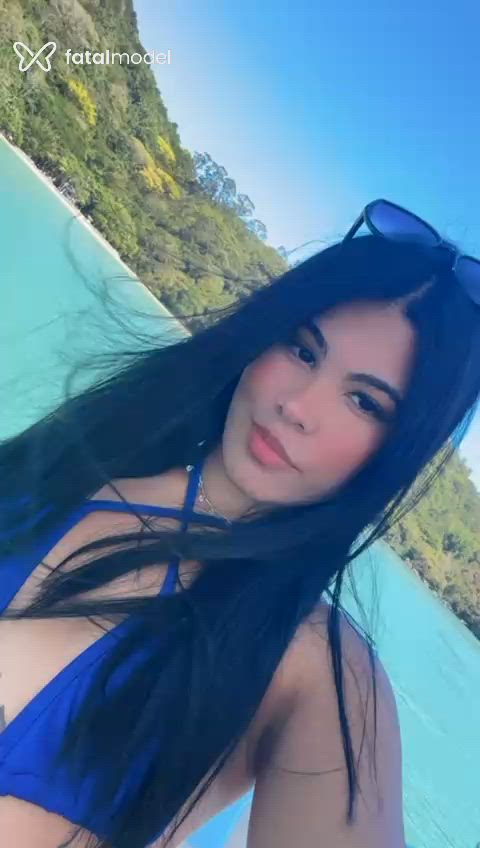 Acompanhante mulher morena (o) de olhos castanhos - Ana Júlia