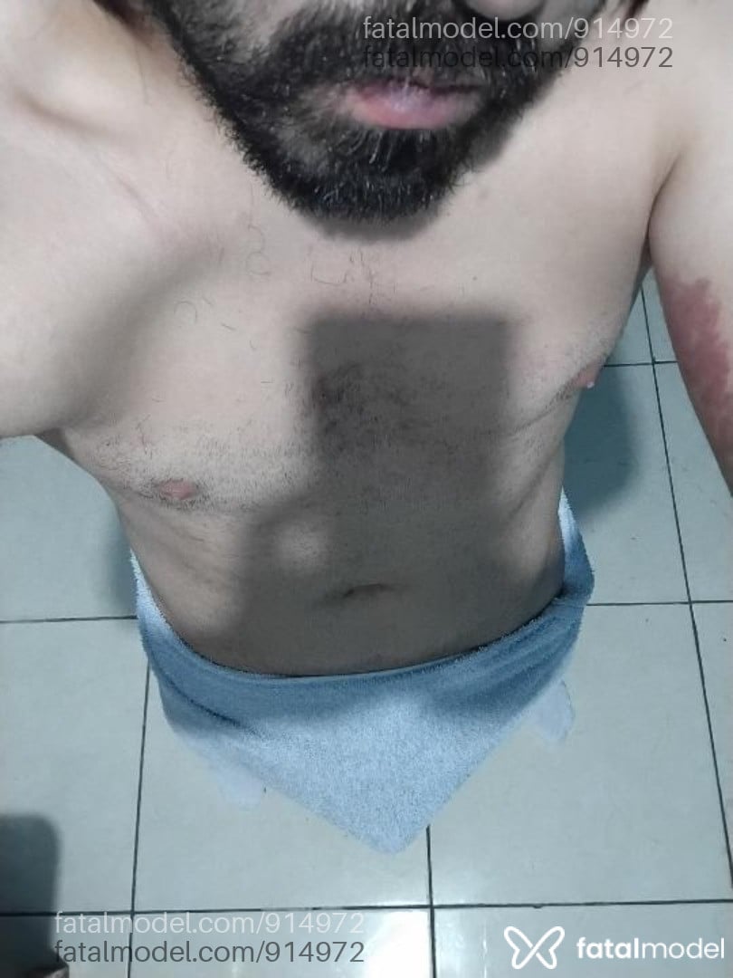 Acompanhante homem morena (o) de olhos castanhos - Lucas