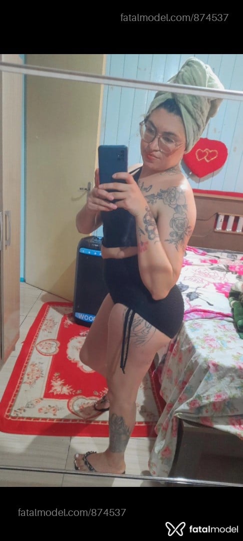 Acompanhante mulher morena (o) de olhos castanhos - Bruna