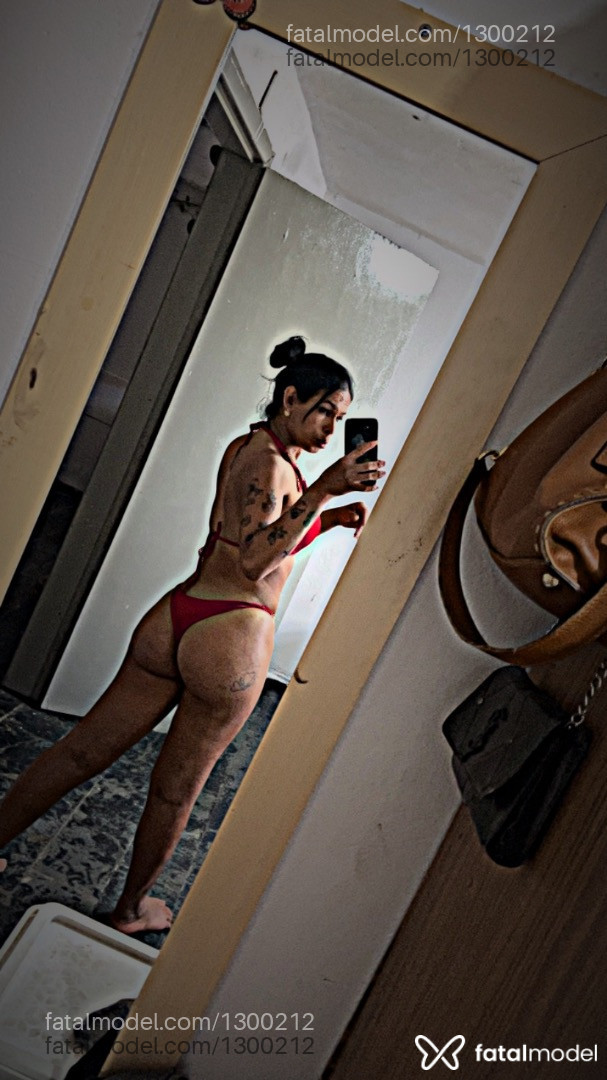 Acompanhante travesti morena (o) de olhos castanhos - Bianca dos Santos