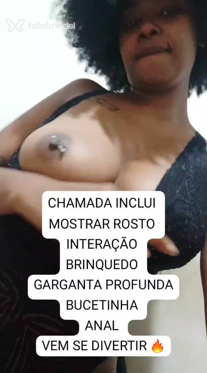Acompanhante mulher com cabelo colorido de olhos castanhos - Nicky Silva Acompanhante mulher com cabelo colorido de olhos castanhos - Nicky Silva