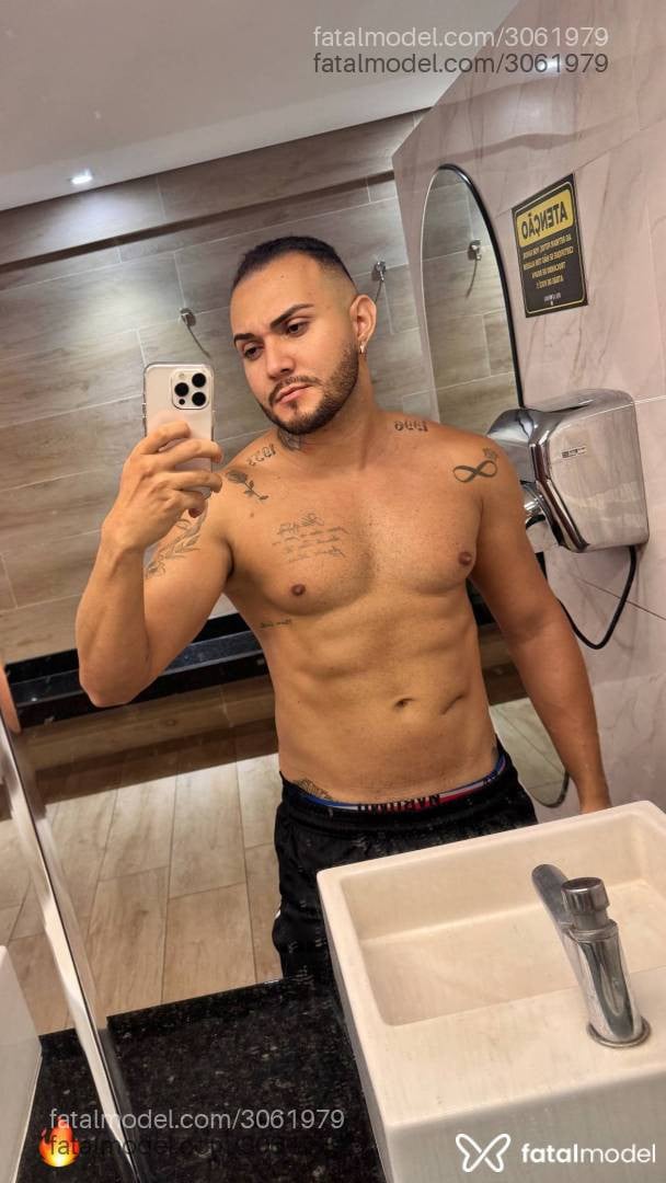 Acompanhante homem morena (o) de olhos pretos em Fortaleza - Alexx