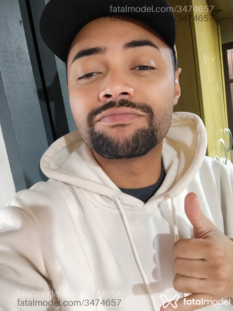 Acompanhante homem morena (o) de olhos pretos - Dom Bleck Acompanhante homem morena (o) de olhos pretos - Dom Bleck