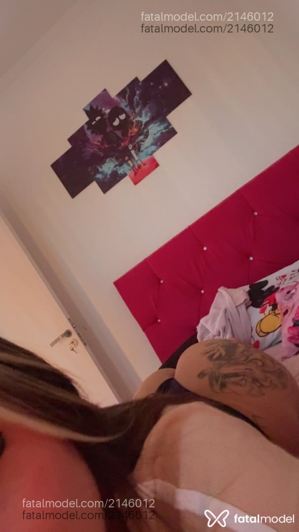 Acompanhante mulher com cabelo castanho de olhos castanhos - Eduarda Santos