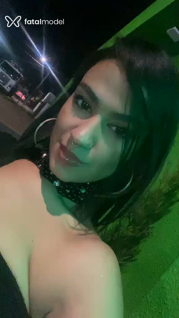 Acompanhante mulher morena (o) de olhos pretos - Lara Luiza