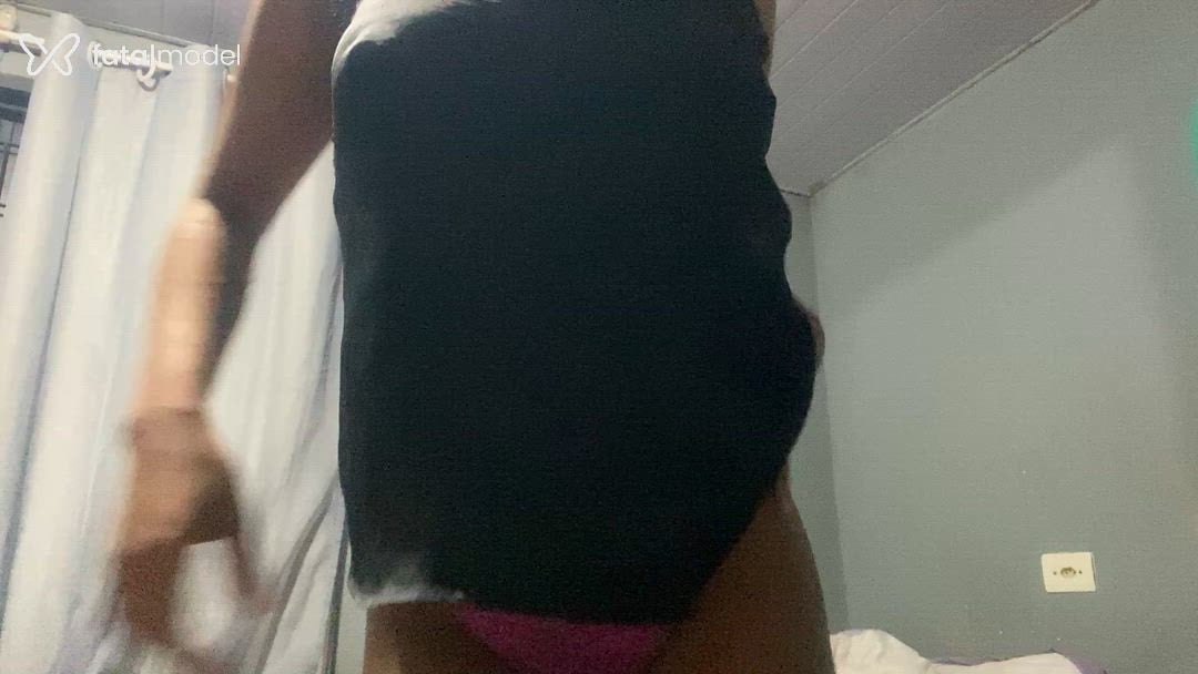 Acompanhante mulher trans morena (o) de olhos castanhos - Moreninhaquente Acompanhante mulher trans morena (o) de olhos castanhos - Moreninhaquente