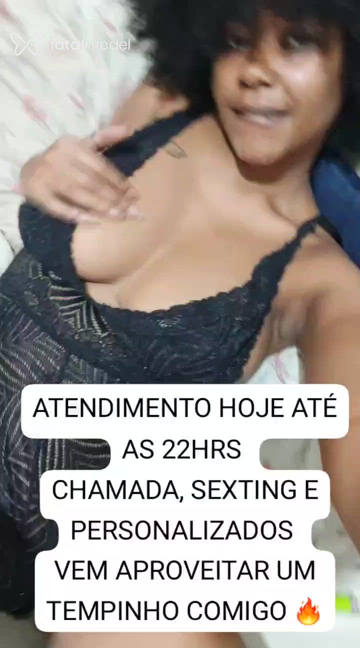 Acompanhante mulher com cabelo colorido de olhos castanhos - Nicky Silva Acompanhante mulher com cabelo colorido de olhos castanhos - Nicky Silva