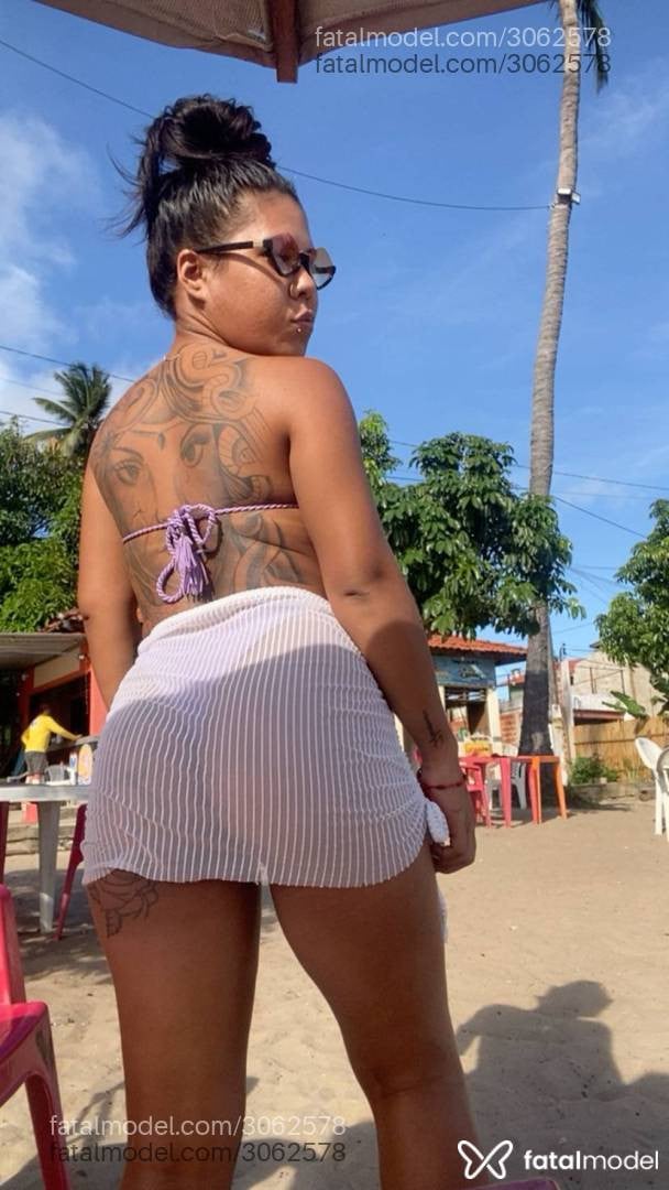Acompanhante mulher morena (o) de olhos castanhos em Fortaleza - Morena