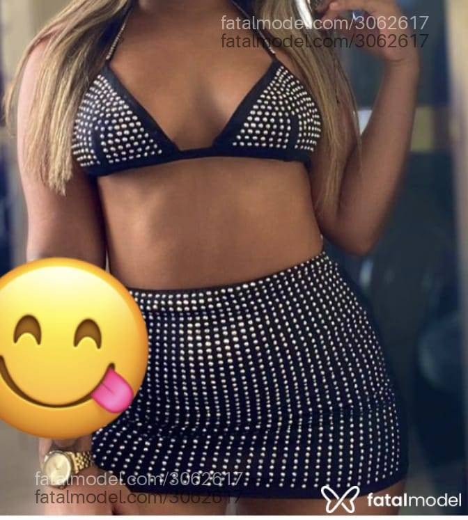 Acompanhante mulher com cabelo castanho de olhos castanhos - Emanuely