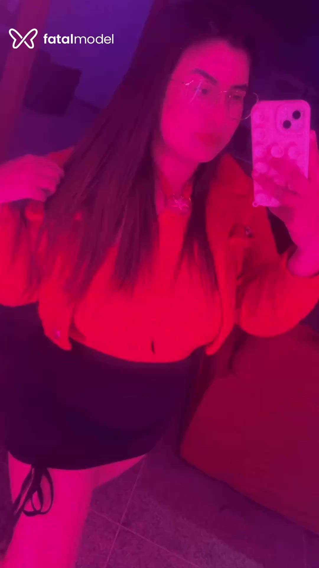 Acompanhante mulher ruiva (o) de olhos castanhos - Gabriele Acompanhante mulher ruiva (o) de olhos castanhos - Gabriele