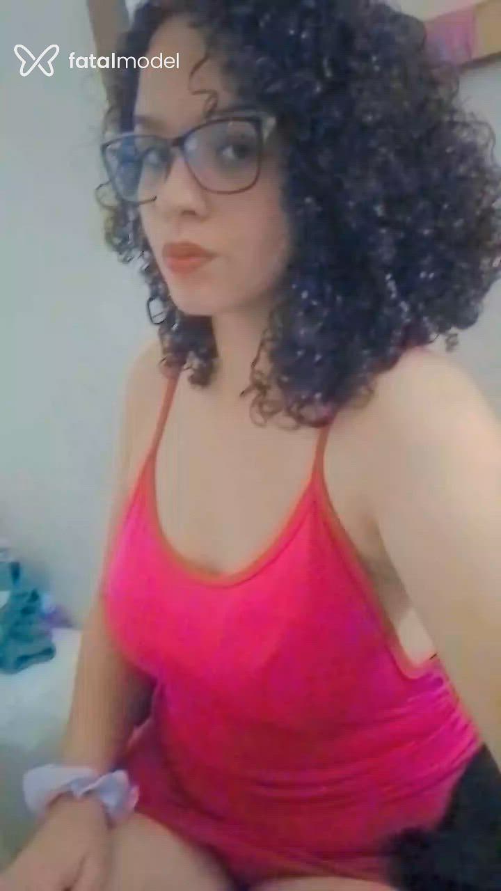 Acompanhante mulher com cabelo castanho de olhos castanhos - Beatriz