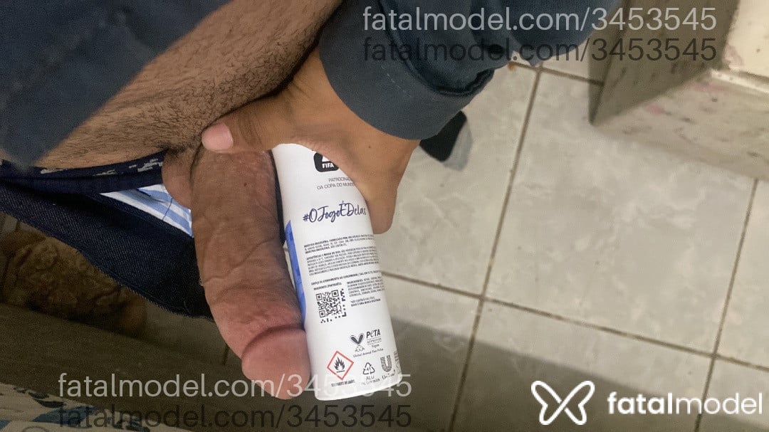 Acompanhante homem com cabelo castanho de olhos mel - Vidilha
