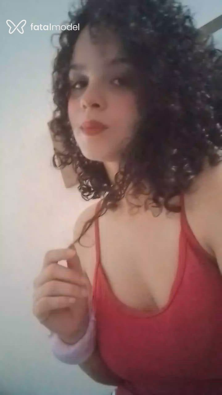 Acompanhante mulher com cabelo castanho de olhos castanhos - Beatriz