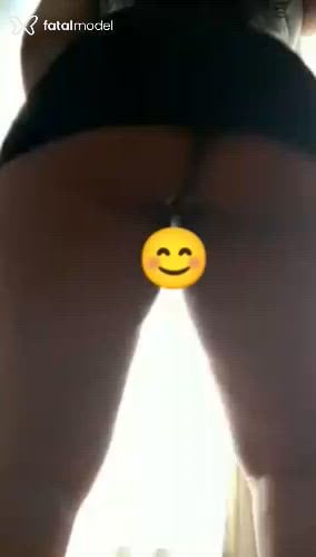 Acompanhante mulher morena (o) de olhos castanhos - Maria