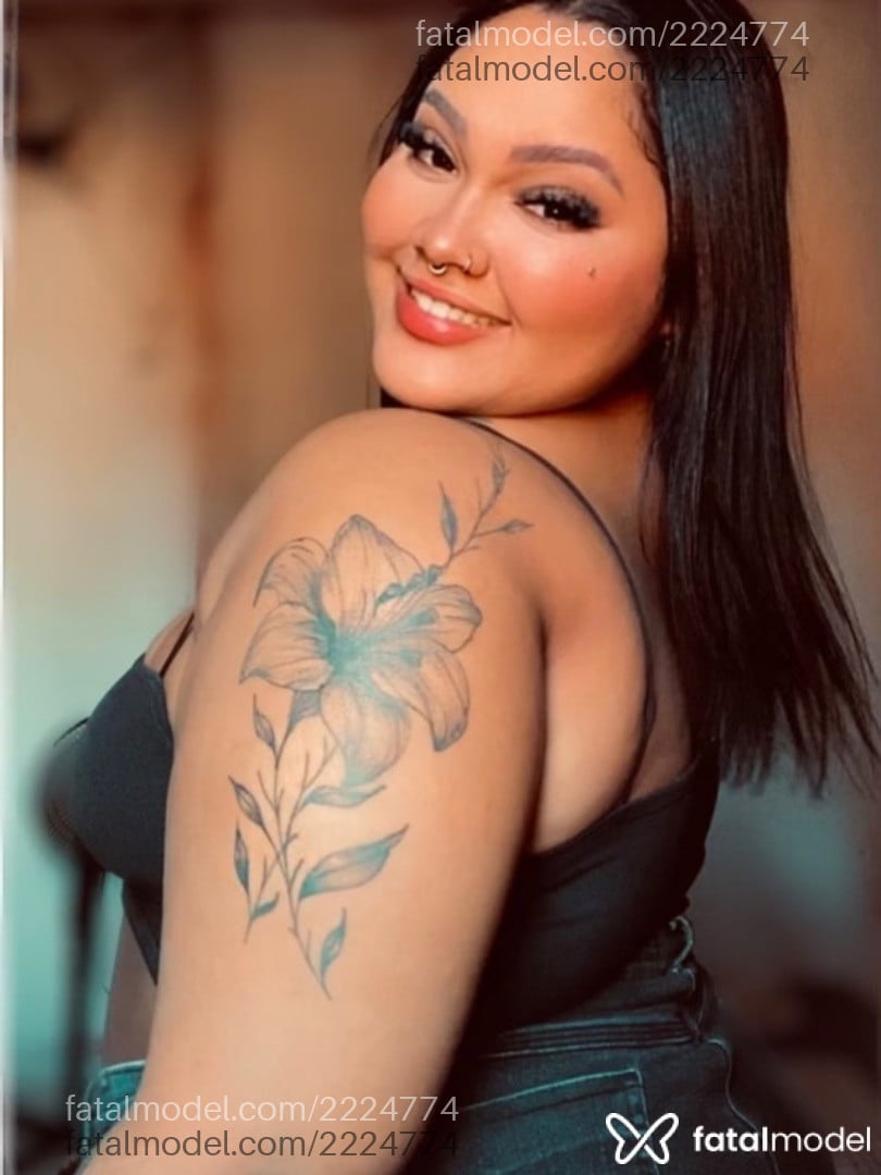 Acompanhante mulher morena (o) de olhos castanhos - Bianca Martins