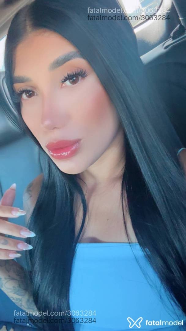 Acompanhante mulher morena (o) de olhos castanhos - Gabriella