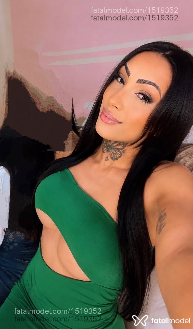 Acompanhante mulher trans morena (o) de olhos castanhos - Jasmine Cardoso