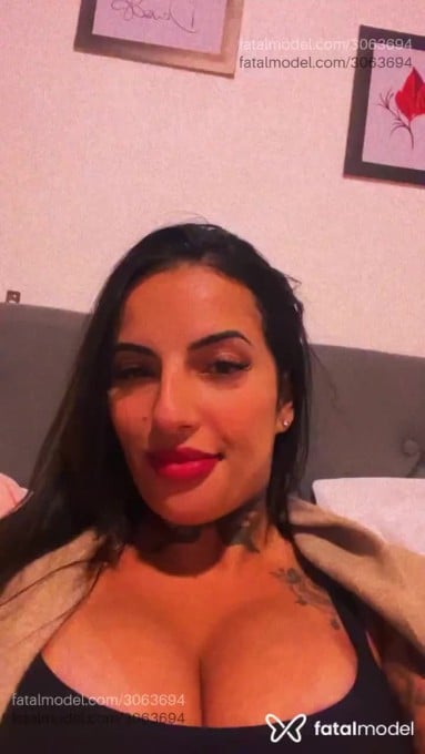 Acompanhante mulher morena (o) de olhos castanhos em Florianópolis - Malu Hoffmman