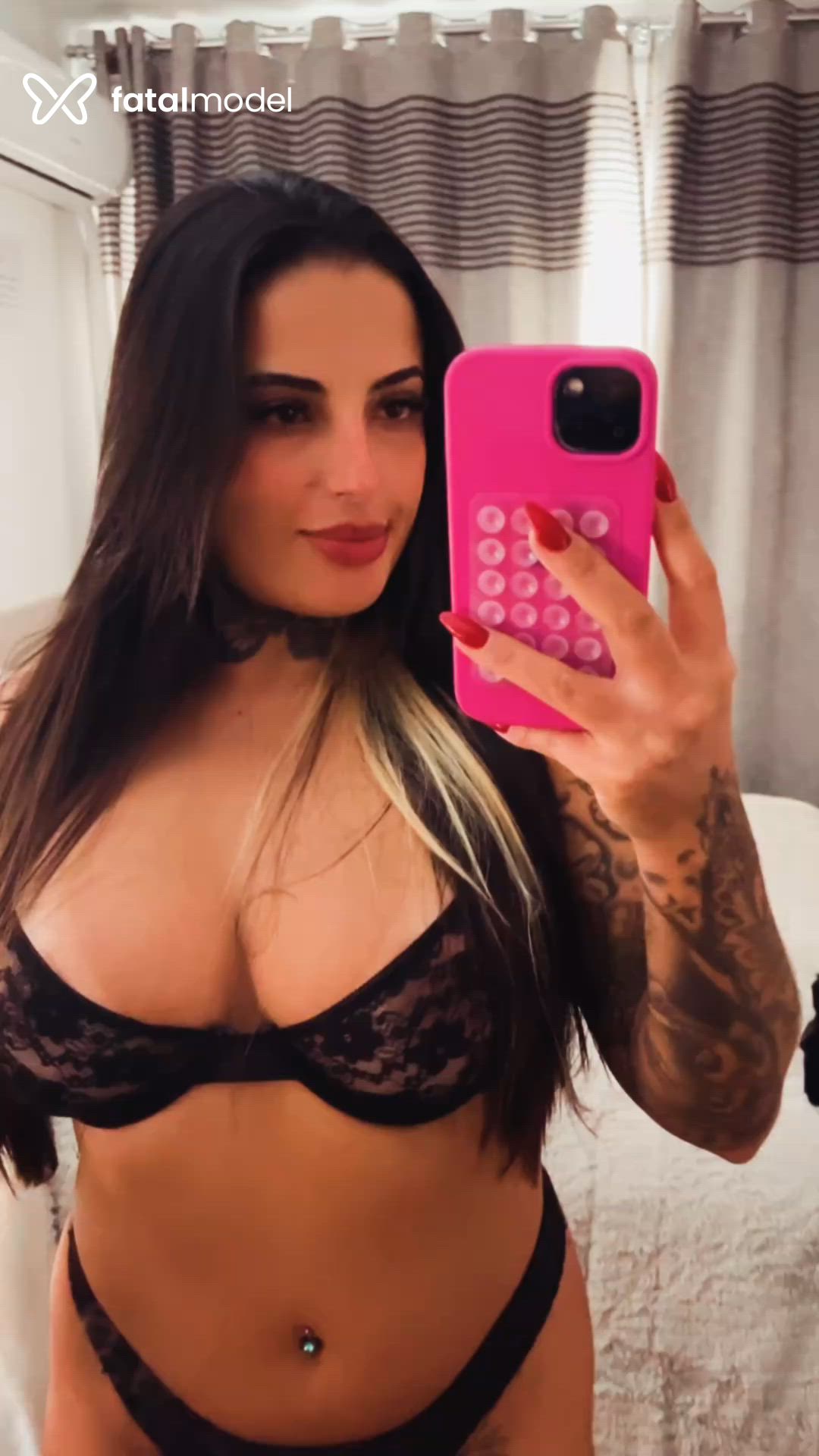 Acompanhante mulher morena (o) de olhos castanhos em Florianópolis - Malu Hoffmman