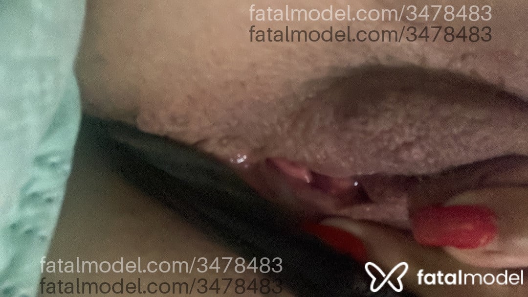 Acompanhante mulher morena (o) de olhos pretos - Rebeca Souza