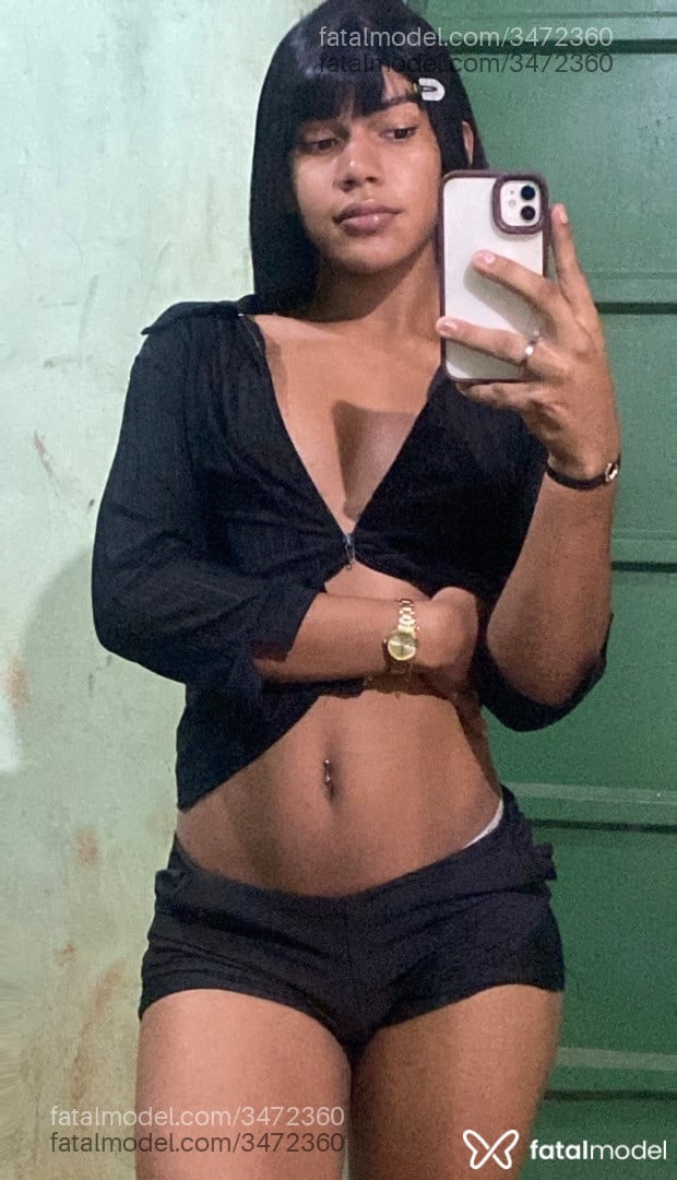 Acompanhante mulher trans morena (o) de olhos castanhos - Angell