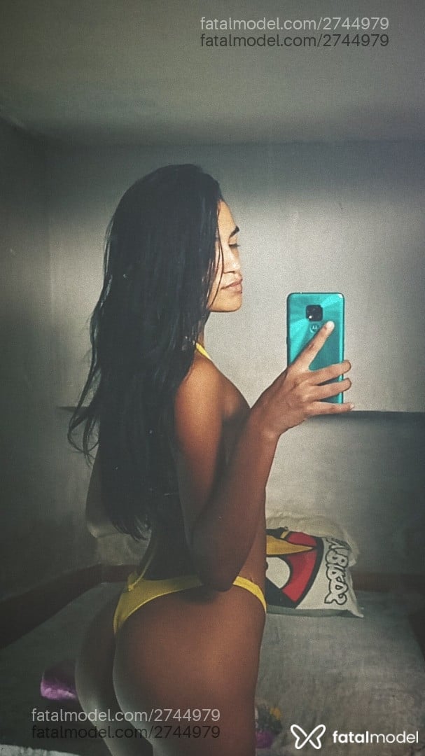 Acompanhante mulher morena (o) de olhos castanhos - Raquel