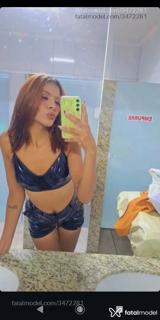 Acompanhante mulher ruiva (o) de olhos castanhos - Melissa Acompanhante mulher ruiva (o) de olhos castanhos - Melissa