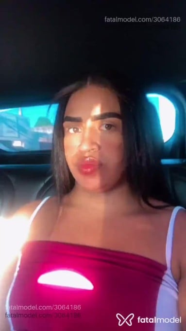 Acompanhante mulher trans morena (o) de olhos castanhos em Araguaína - Ysadora Cortez