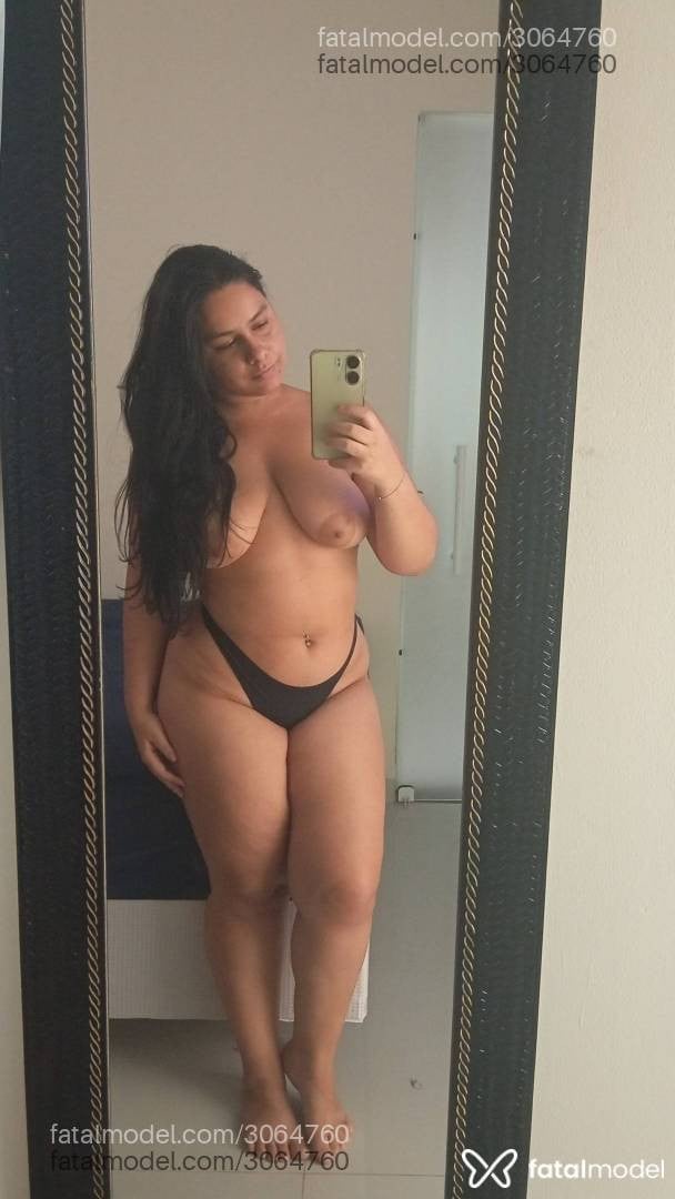 Acompanhante mulher morena (o) de olhos castanhos - Gabi
