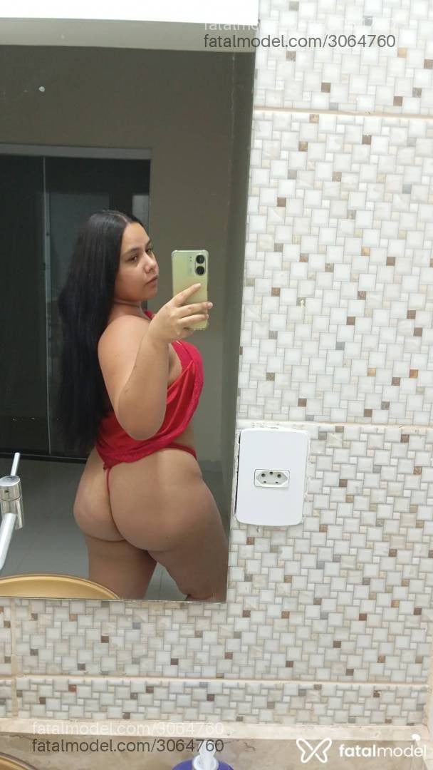 Acompanhante mulher morena (o) de olhos castanhos - Gabi