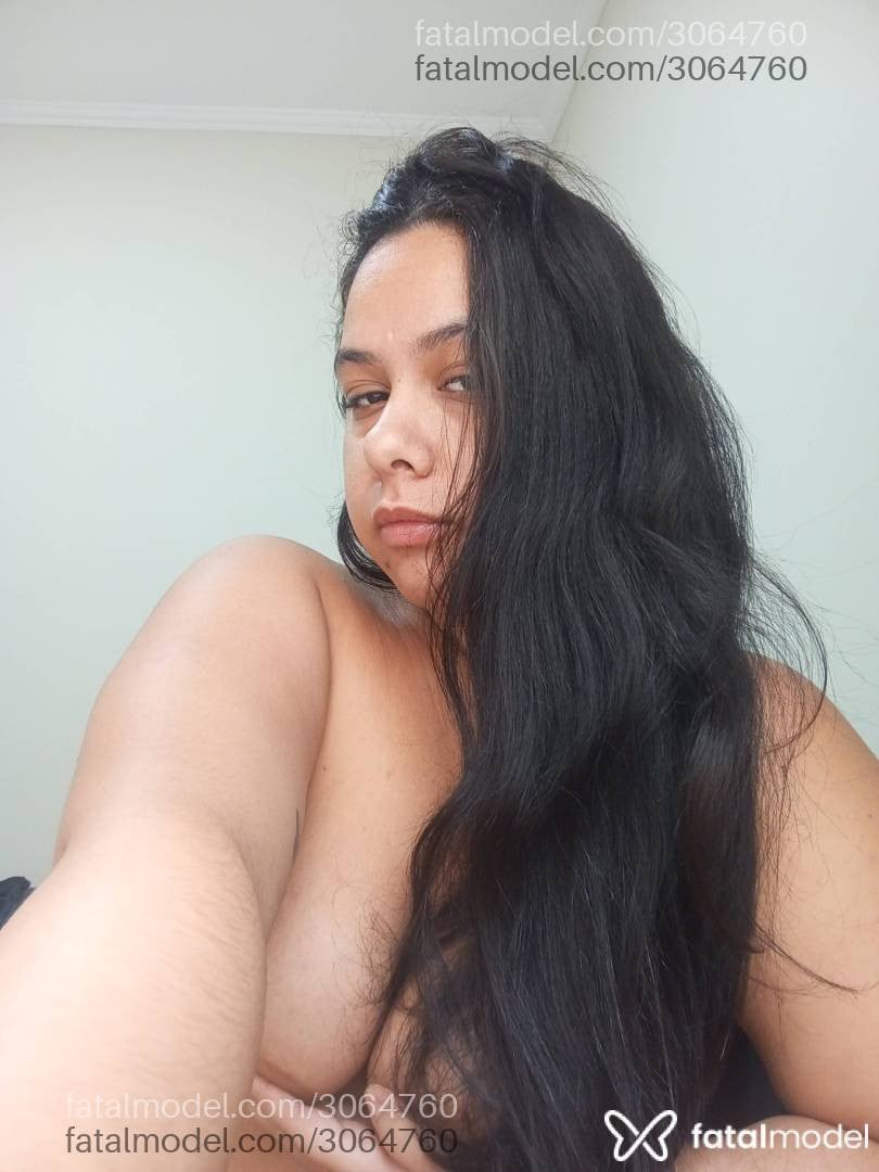 Acompanhante mulher morena (o) de olhos castanhos - Gabi