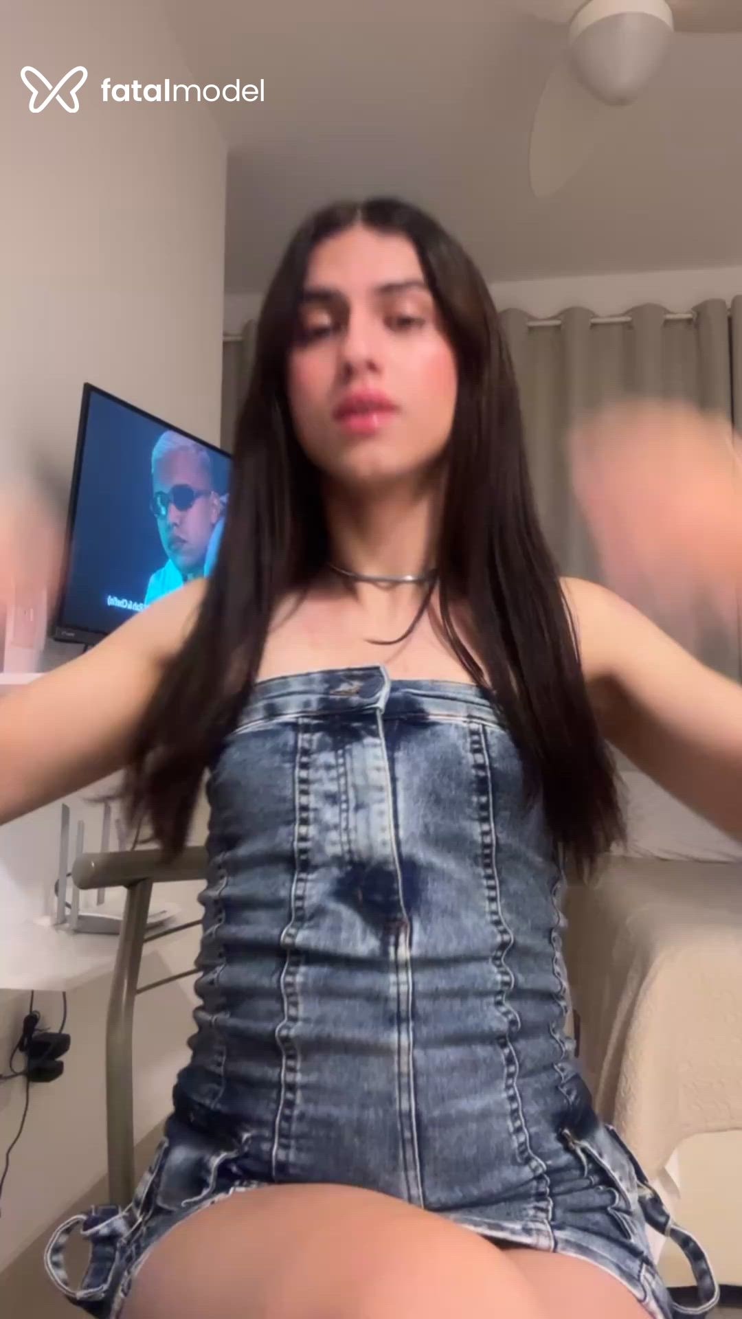 Acompanhante mulher trans morena (o) de olhos verdes - Gabi