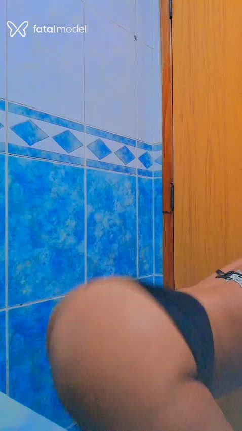 Acompanhante mulher morena (o) de olhos castanhos - Sarah Acompanhante mulher morena (o) de olhos castanhos - Sarah