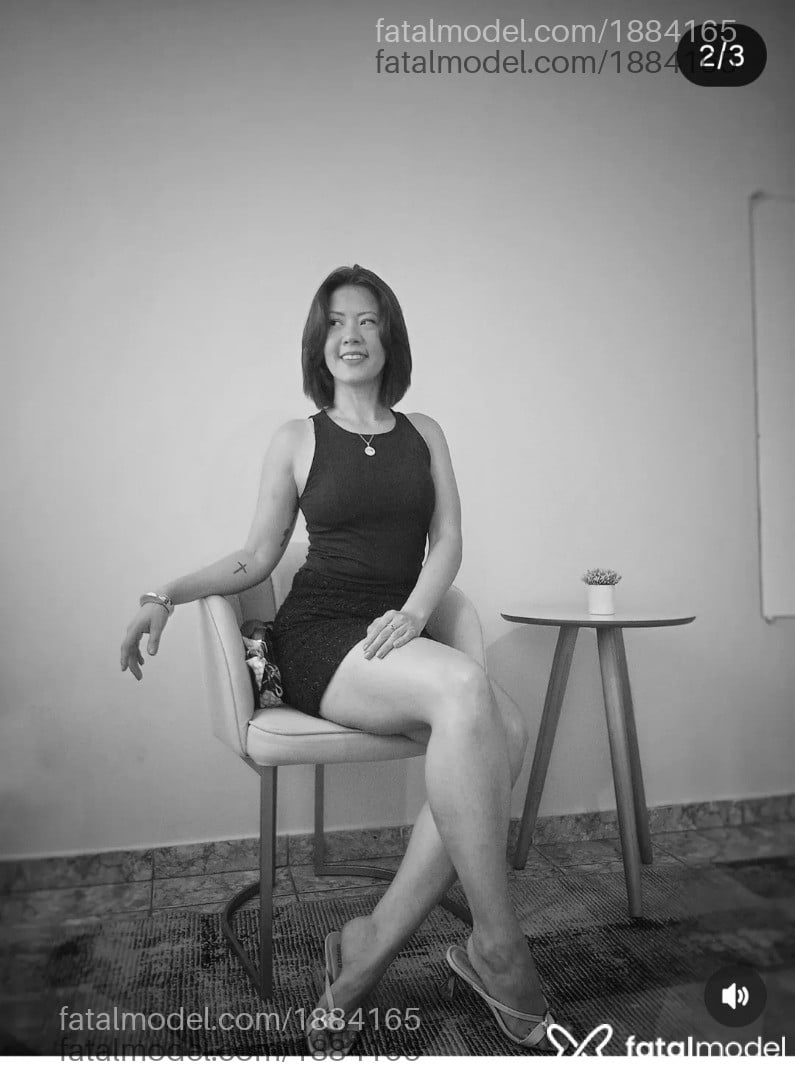 Acompanhante mulher com cabelo castanho de olhos castanhos - Luíza Graciela