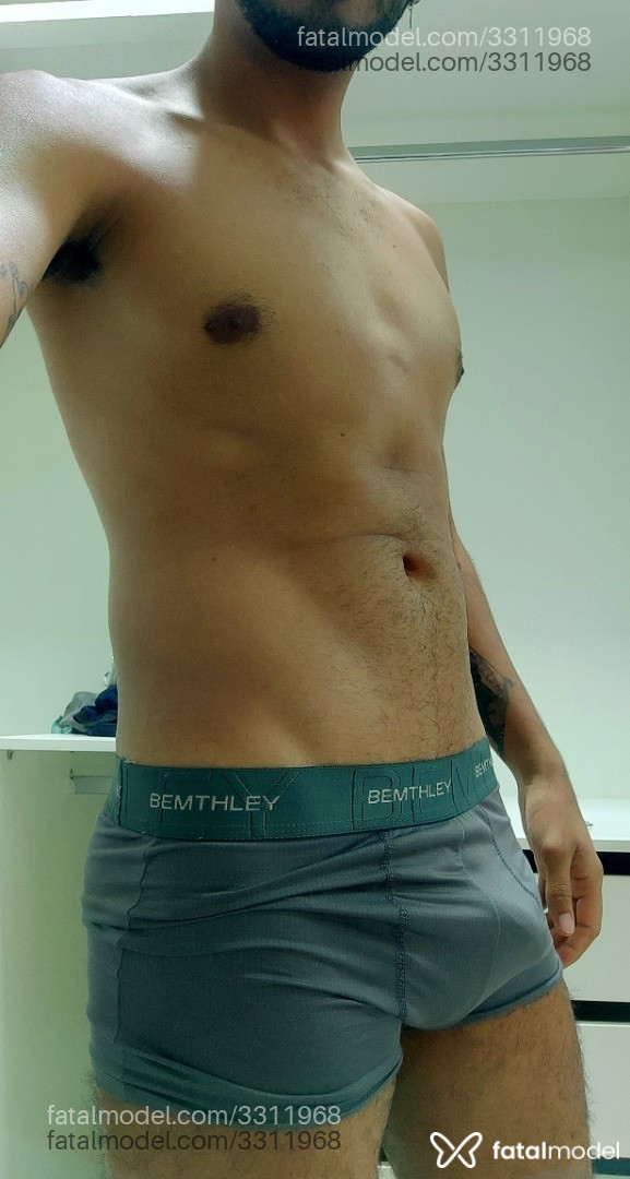 Acompanhante homem morena (o) de olhos pretos - Karlos Souza