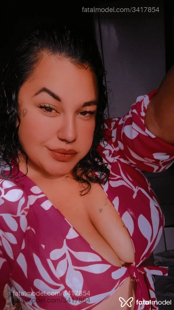 Acompanhante mulher morena (o) de olhos castanhos - Ninfdudinha