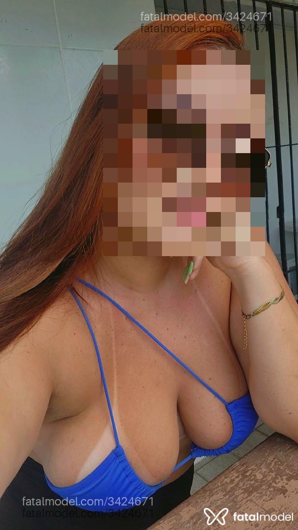 Acompanhante mulher ruiva (o) de olhos mel - Vivi Acompanhante mulher ruiva (o) de olhos mel - Vivi