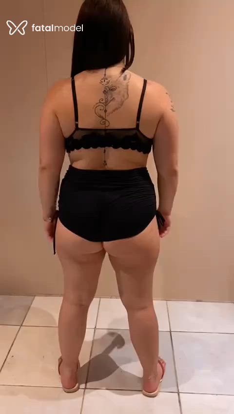 Acompanhante mulher loira (o) de olhos azuis - Mirella Vargas
