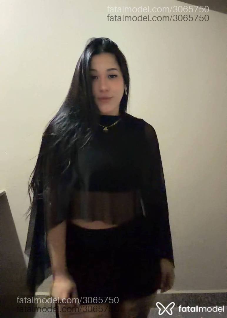 Acompanhante mulher morena (o) de olhos pretos em Itaúna - Miha