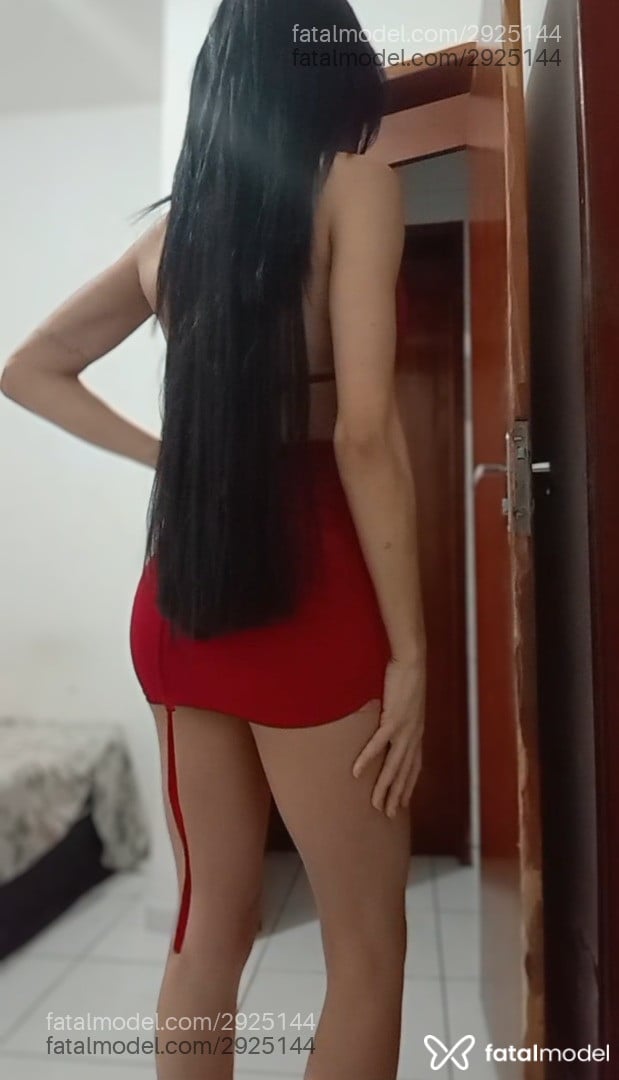 Acompanhante mulher morena (o) de olhos castanhos - Isabelle