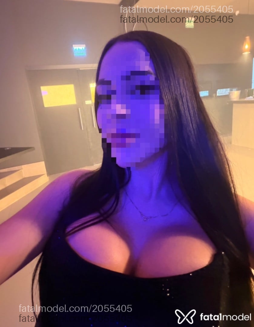 Acompanhante mulher morena (o) de olhos castanhos - Alicia