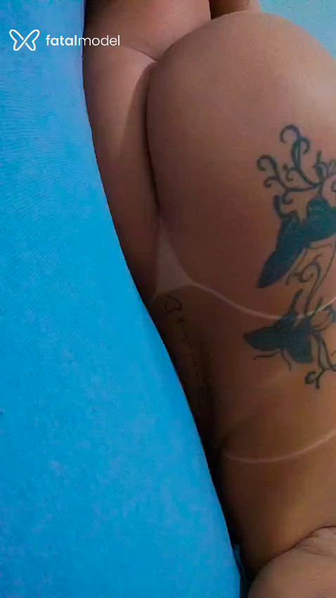 Acompanhante mulher morena (o) de olhos castanhos - Paolla Díaz Acompanhante mulher morena (o) de olhos castanhos - Paolla Díaz