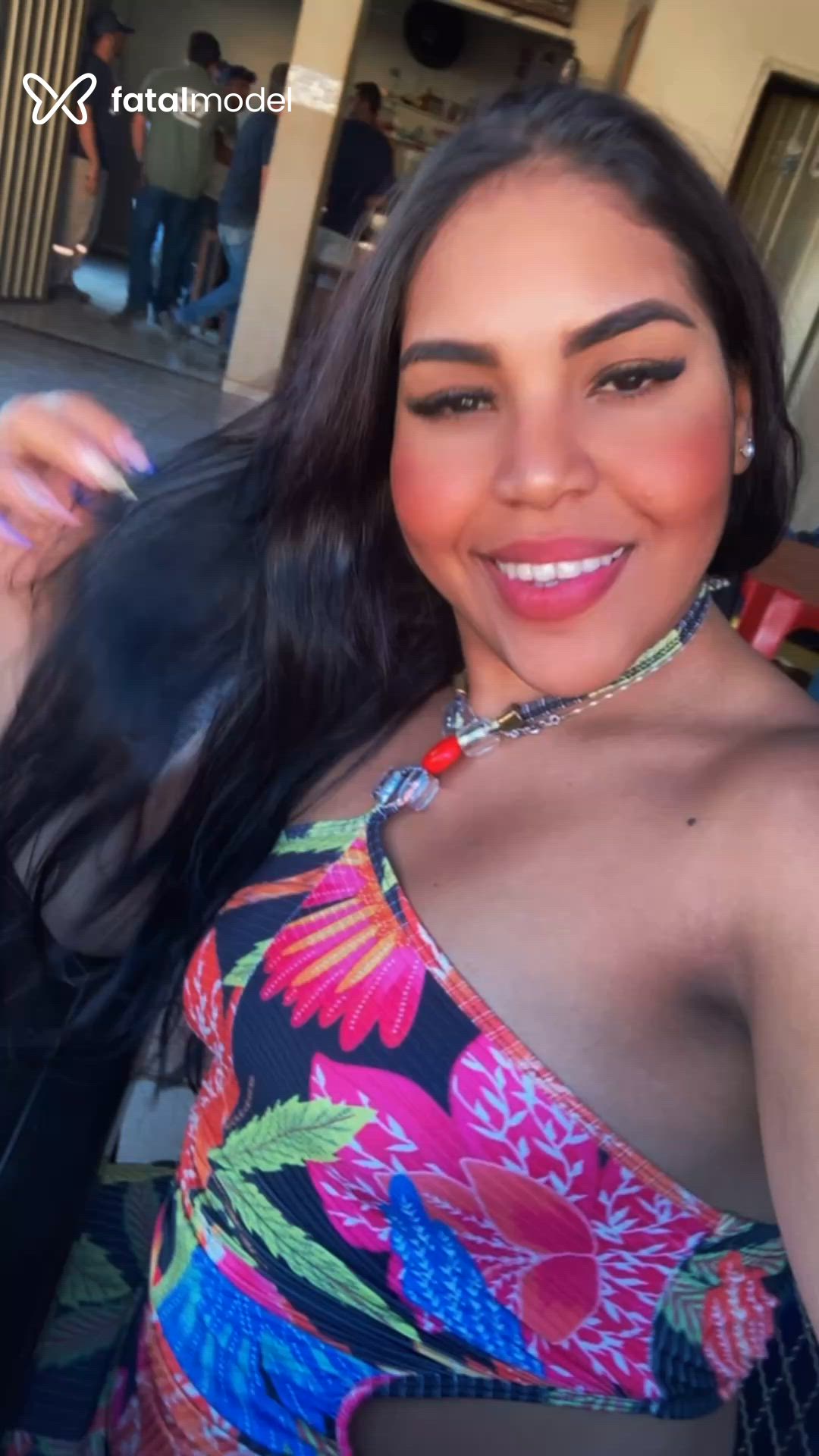 Acompanhante mulher morena (o) de olhos pretos - Morena Silva