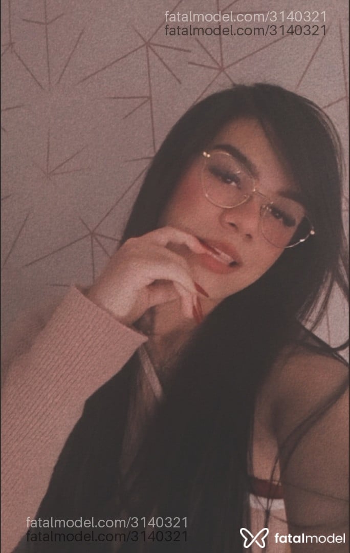 Acompanhante mulher morena (o) de olhos castanhos - Anninha