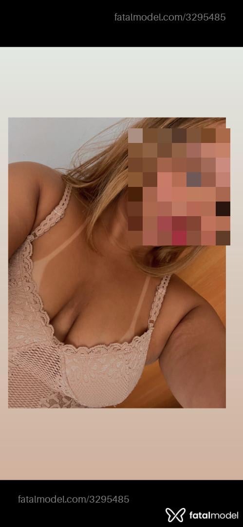 Acompanhante mulher com cabelo castanho de olhos castanhos - Nicks