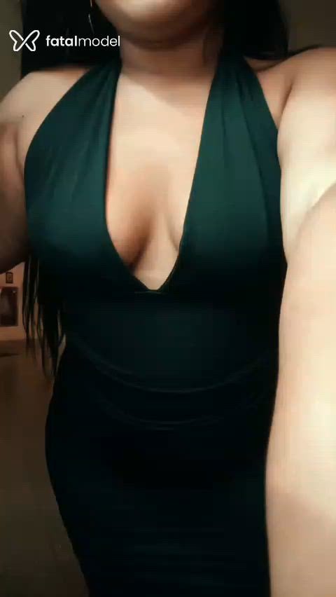 Acompanhante mulher morena (o) de olhos pretos - Giovanna Acompanhante mulher morena (o) de olhos pretos - Giovanna
