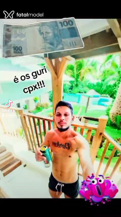 Acompanhante homem morena (o) de olhos castanhos - Moah Vaz